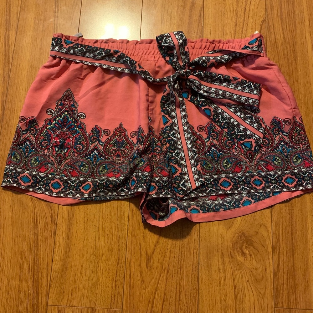 Ladies shorts
